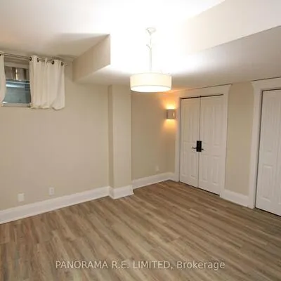 57,&nbsp;Renown, Islington-City Centre West, Toronto