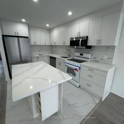 2986A,&nbsp;Dufferin, Yorkdale-Glen Park, Toronto