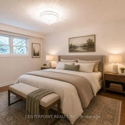 7,&nbsp;Elliott, Kingsway South, Toronto