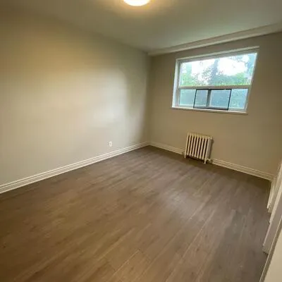 2550,&nbsp;Keele, Maple Leaf, Toronto