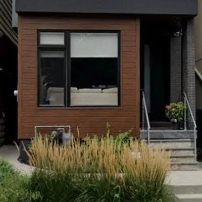 220,&nbsp;Gilbert, Caledonia-Fairbank, Toronto
