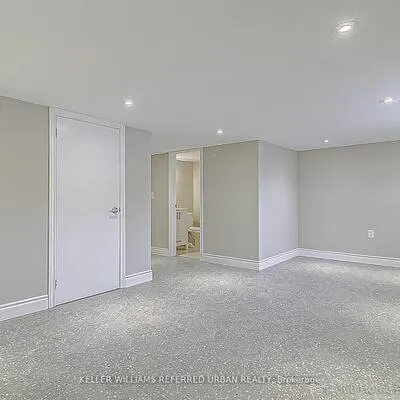 554,&nbsp;Caledonia, Caledonia-Fairbank, Toronto