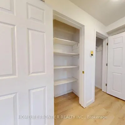 1110,&nbsp;Weston, Mount Dennis, Toronto