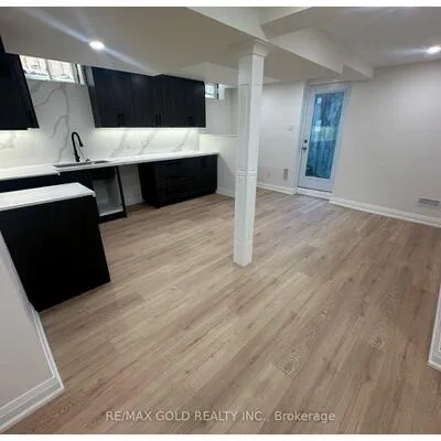 18,&nbsp;Hullen, West Humber-Clairville, Toronto