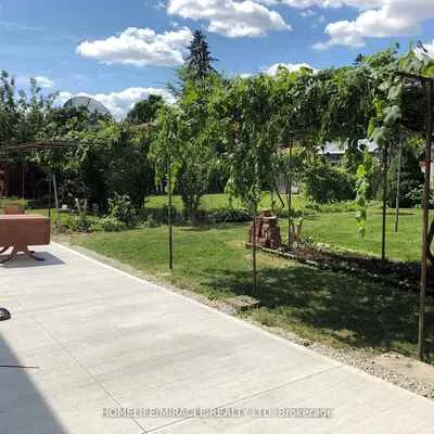 2114,&nbsp;Islington, Kingsview Village-The Westway, Toronto