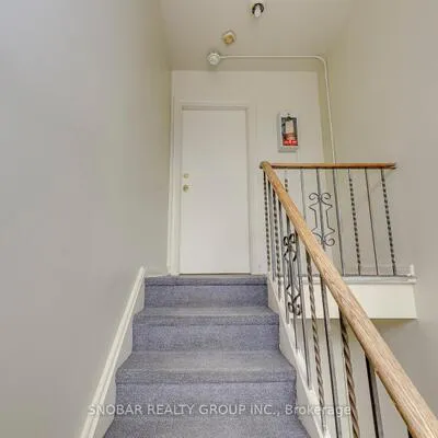 150,&nbsp;Portland, Mimico, Toronto