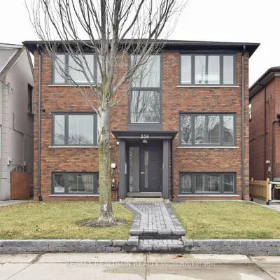 230,&nbsp;Boon, Corso Italia-Davenport, Toronto