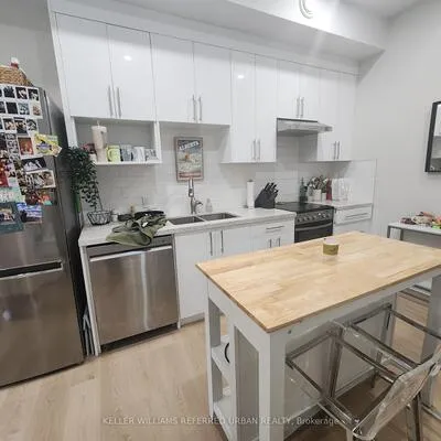 998,&nbsp;Bloor, Dovercourt-Wallace Emerson-Junction, Toronto