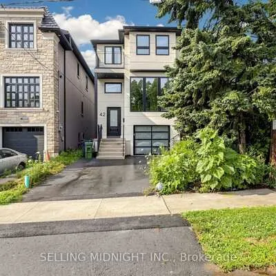 42,&nbsp;Guthrie, Stonegate-Queensway, Toronto