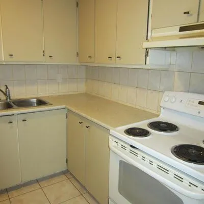 2965,&nbsp;Islington, Humber Summit, Toronto