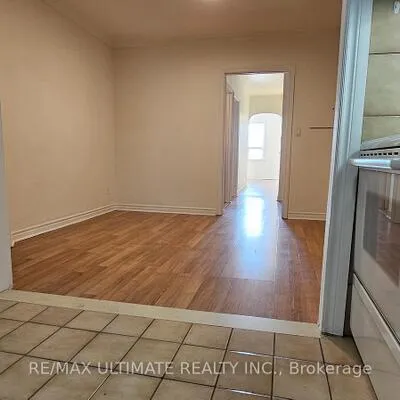 568,&nbsp;Rogers, Keelesdale-Eglinton West, Toronto