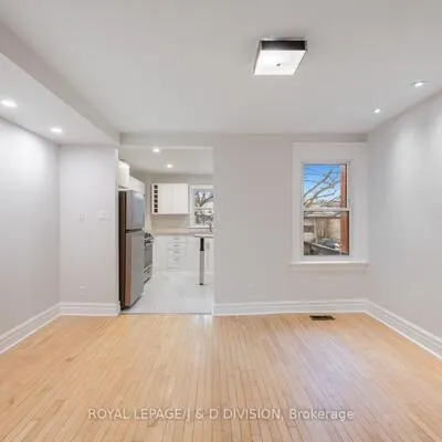 1132A,&nbsp;Dovercourt, Dovercourt-Wallace Emerson-Junction, Toronto