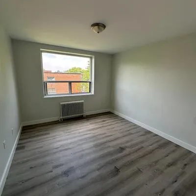 5,&nbsp;Hill Heights, Stonegate-Queensway, Toronto