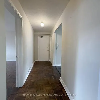 88,&nbsp;Trethewey, Beechborough-Greenbrook, Toronto