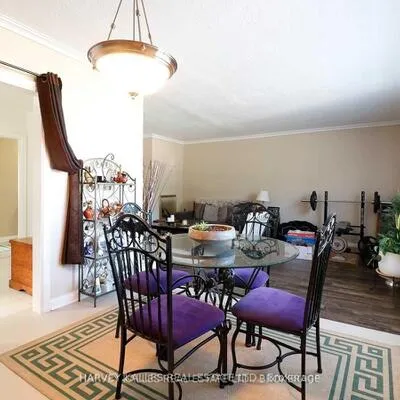 88,&nbsp;Trethewey, Beechborough-Greenbrook, Toronto