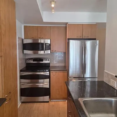 1040,&nbsp;The Queensway, Islington-City Centre West, Toronto