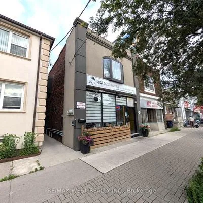 1761,&nbsp;Keele, Keelesdale-Eglinton West, Toronto