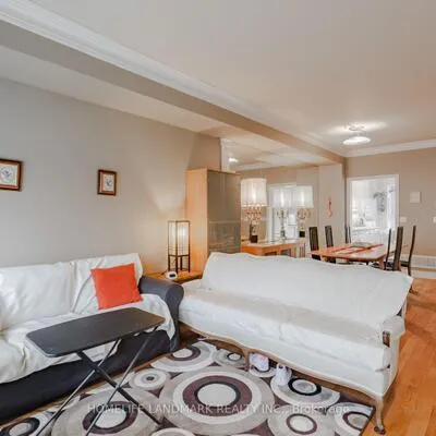 2283,&nbsp;Lake Shore, Mimico, Toronto