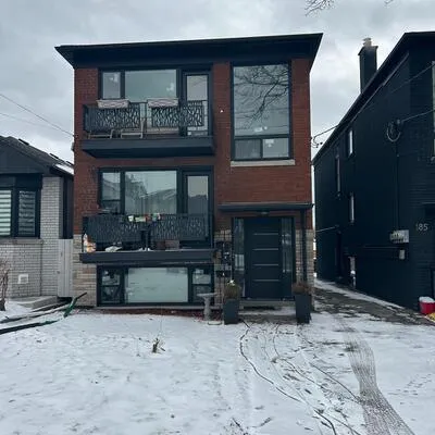 183,&nbsp;Bowie, Briar Hill-Belgravia, Toronto