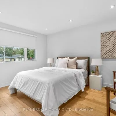 88,&nbsp;South Kingsway, High Park-Swansea, Toronto