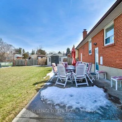 34,&nbsp;Belleglade Upper, Humbermede, Toronto