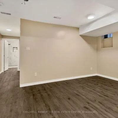 5,&nbsp;Rutherford, Mount Dennis, Toronto