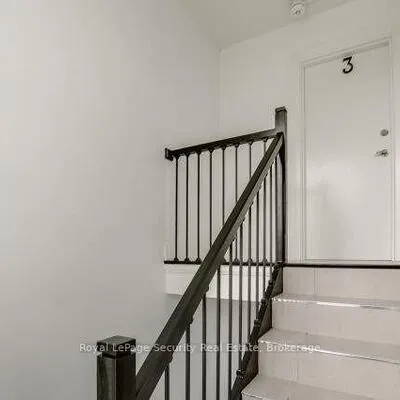 148,&nbsp;Portland, Mimico, Toronto