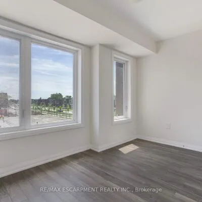130,&nbsp;Frederick Tisdale, Downsview-Roding-CFB, Toronto
