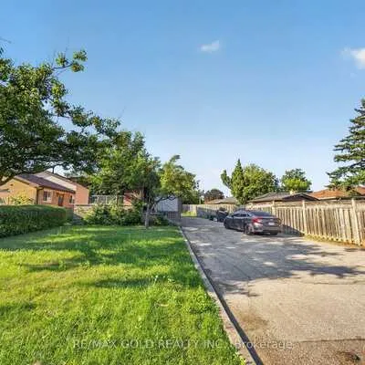 204,&nbsp;Taysham, Thistletown-Beaumonde Heights, Toronto