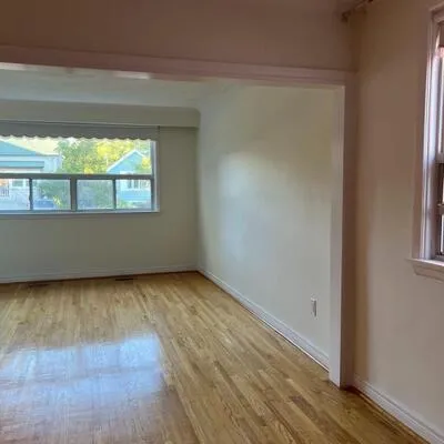 43,&nbsp;Heman, Mimico, Toronto