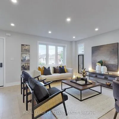 47,&nbsp;Chamberlain, Briar Hill-Belgravia, Toronto