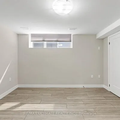 10,&nbsp;Warbeck, Kingsview Village-The Westway, Toronto