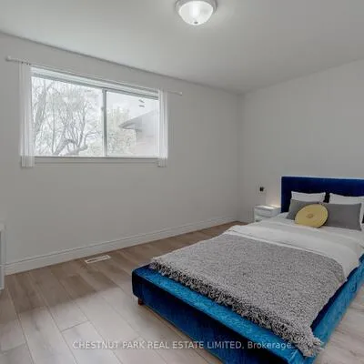 44,&nbsp;ROMFIELD, York University Heights, Toronto