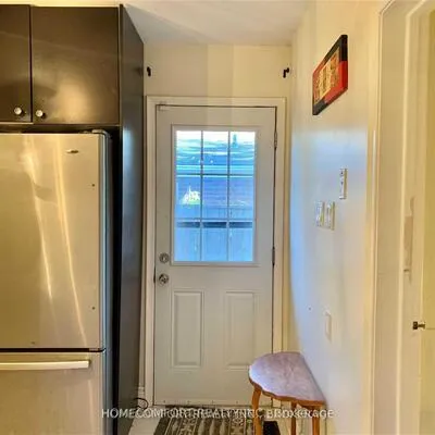 325,&nbsp;The West, Willowridge-Martingrove-Richview, Toronto