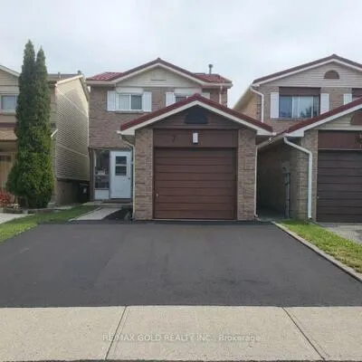 7,&nbsp;Auld Croft, West Humber-Clairville, Toronto