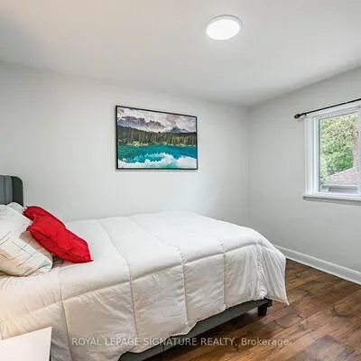 7,&nbsp;Putney, Alderwood, Toronto