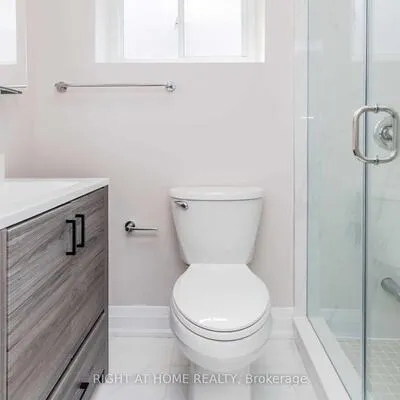 87,&nbsp;Cordella, Rockcliffe-Smythe, Toronto