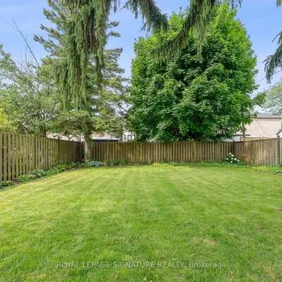 76,&nbsp;Foch, Alderwood, Toronto