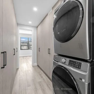 102,&nbsp;Shaver, Islington-City Centre West, Toronto