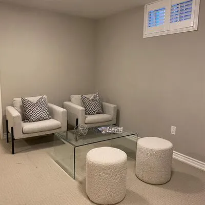 20B,&nbsp;Lunness, Alderwood, Toronto