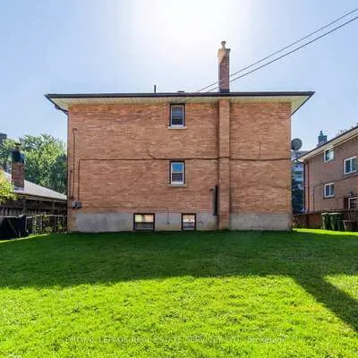 20,&nbsp;Park, Long Branch, Toronto