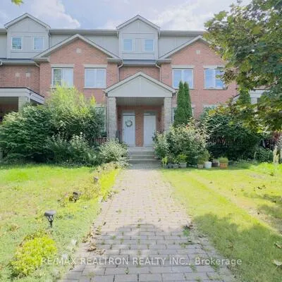 17D,&nbsp;Hobden, Willowridge-Martingrove-Richview, Toronto