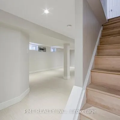 39,&nbsp;Windermere, High Park-Swansea, Toronto