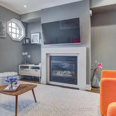 573,&nbsp;Oxford, Mimico, Toronto