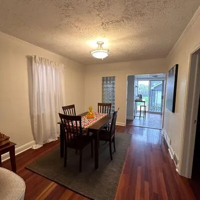 94,&nbsp;Hay, Mimico, Toronto
