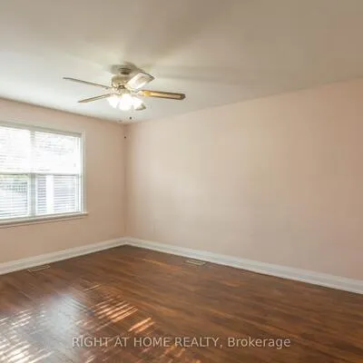 30,&nbsp;Northampton, Islington-City Centre West, Toronto
