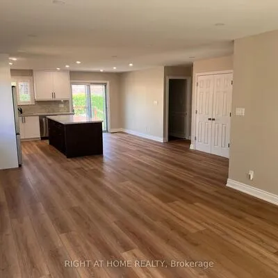 30,&nbsp;Norbert, Eringate-Centennial-West Deane, Toronto
