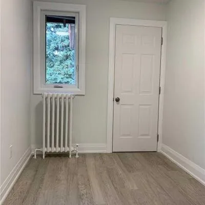 11,&nbsp;Rivercrest, Lambton Baby Point, Toronto