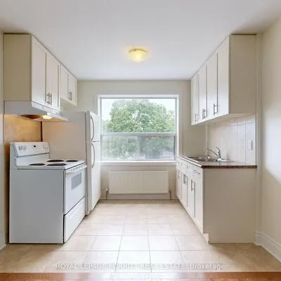 3511,&nbsp;Lake shore, Long Branch, Toronto