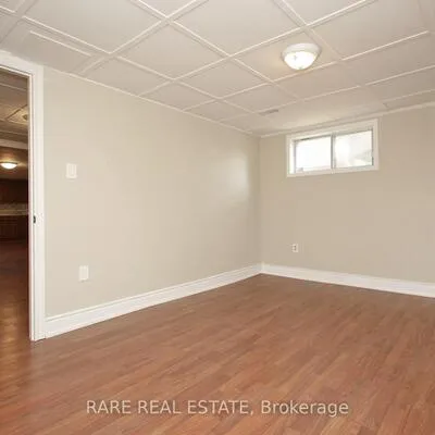 238,&nbsp;Gary, Humberlea-Pelmo Park W4, Toronto